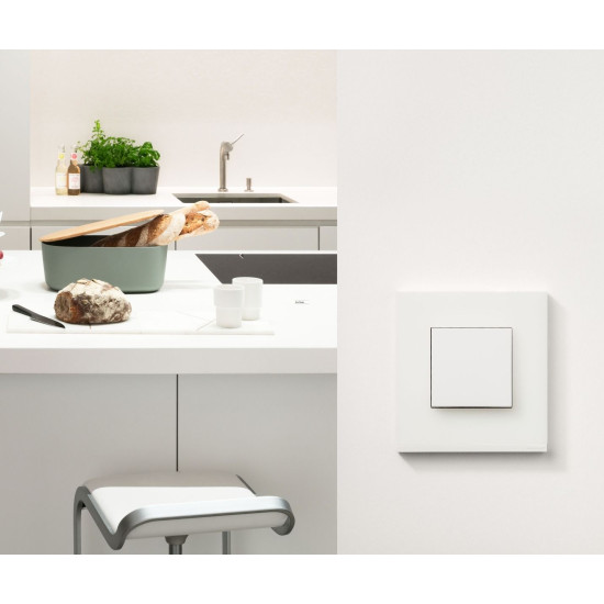 Одноклавішний перехресний перемикач Schneider Electric NU320518 (схема 7) 10А 2М (білий)