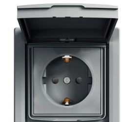 Розетка Schneider Electric Asfora EPH3100362 із заземленням та зі шторками (сталь)