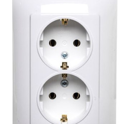 Подвійна розетка Kontakt Simon Simon 10 CGSZ2/11 із заземленням Schuko (білий)