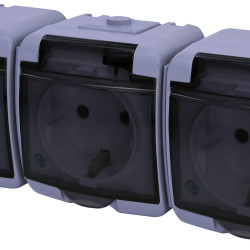 Розетка тримісна Eti Hermetics RHE-3sd-SR із з/к IP54 сіра/прозора кришка (4668075)