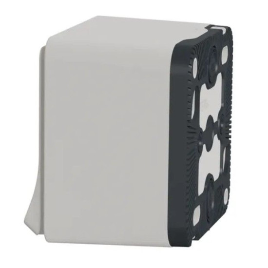 Накладна розетка Schneider Electric MUR39034 із з/к та шторками IP55 (біла)