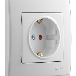 Розетка Lezard "Lesya" (705-0202-122B) з/з (біла)