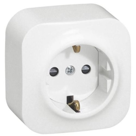 Розетка 2К+З Legrand Forix біла