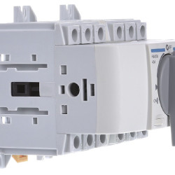 Перемикач Hager HIM304 I-0-II 40А 400/690В 3P 5м