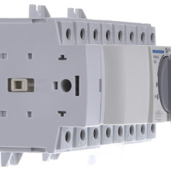 Перемикач Hager HIM406 I-0-II 63А 400/690В 4P 8м