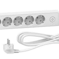 Подовжувач Schneider Electric ST945U3W на 5 гнізд та 2хUSB (3м) білий