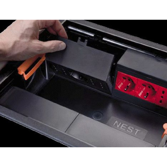 Підлоговий лючок DKC 01370 ANTISC 16М NEST-16 з кришкою під декоративну вставку