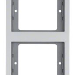 Чотиримісна вертикальна рамка Berker K.5 13437003 (алюміній)