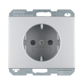 Розетка Berker K.5 47357003 із захистом контактів із заземленням (алюміній)