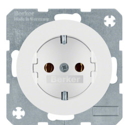 Розетка Berker Rx 41432089 із заземленням (полярна білизна)