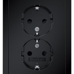Подвійна розетка Berker R.3 47592245 із заземленням (чорна)