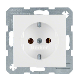 Розетка полярна білизна, 16А/250В Berker S.1