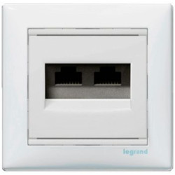 Механізм розетки комп'ютерної 2xRJ-45 UTP Cat.5e Valena без захватів білий
