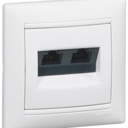 Механізм розетки комп'ютерної 2xRJ-45 UTP Cat.5e Valena білий