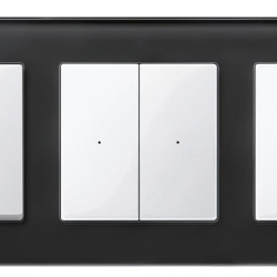 Рамка потрійна M-ELEGANCE glass онікс Merten, MTN404303